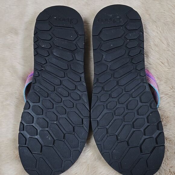 CHACO PINK AND BLACK LOWDOWN FLIP FLOPS, SIZE 8 - Picture 6 of 6